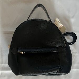 Gianni Bini Girls backpack